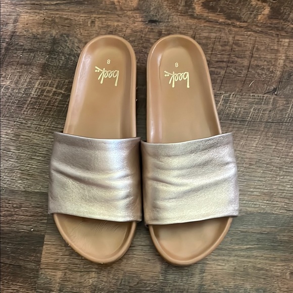 Beeks Pelican sandals - Picture 2 of 12